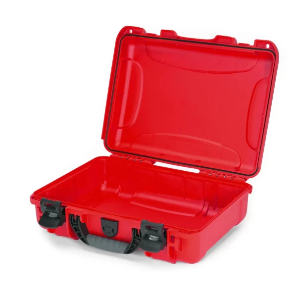 outdoors 910 first aid case product shot red 2 642f6a18 3f5f 4e1f b53f 551c2f68171e.jpg