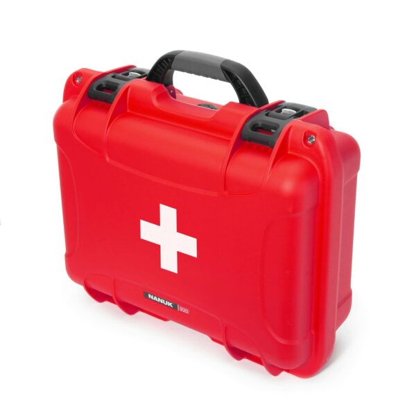 outdoors 920 first aid case product shot red 1 05b6c653 17ad 4808 88f4 a20e1a4149cb