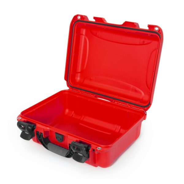 outdoors 920 first aid case product shot red 2 39d5cb78 2e3d 4964 ae36 b4a13303d2bd