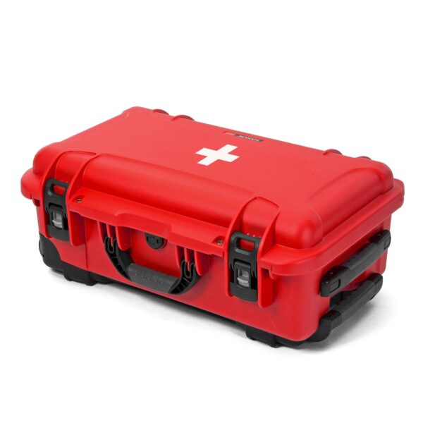 outdoors 935 first aid case product shot red 3 0bfb1a60 94f0 46c5 b4e6 f2563b95646d